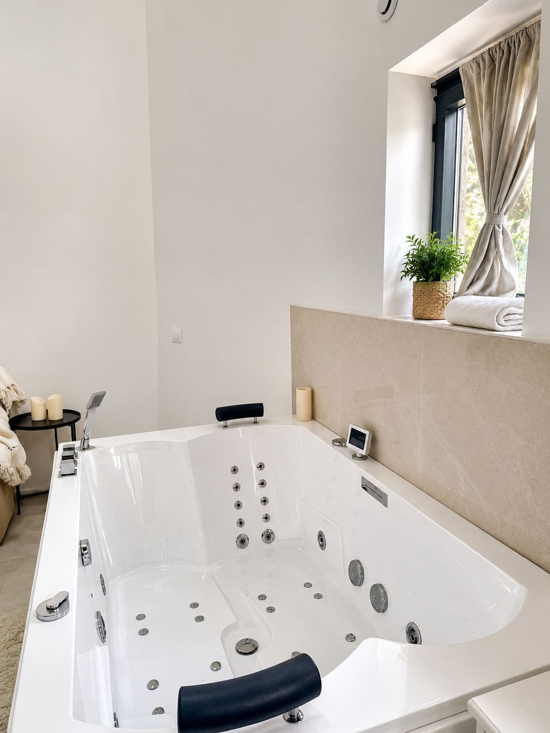 Dakvet – Suite détente avec jacuzzi privatif
