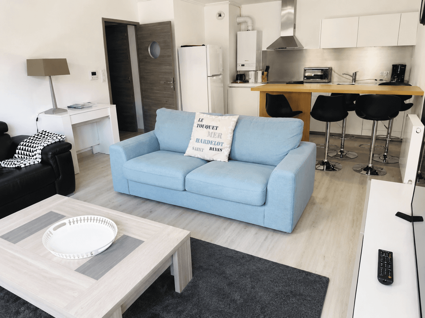 Maison Bleue – 2 chambres près du marché – photo 4
